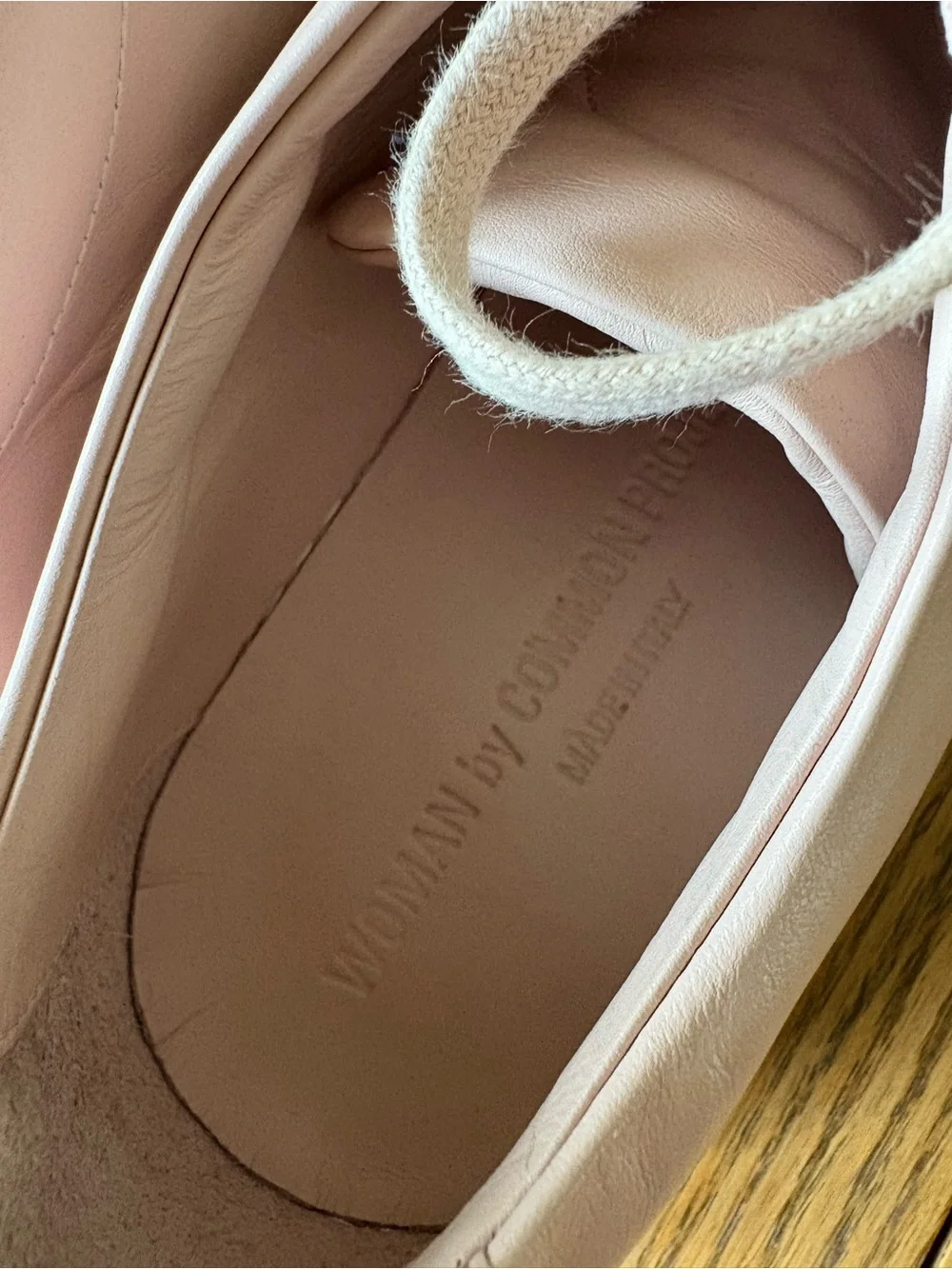 Women's Common Projects Lace-Up Leather Sneakers in Light Pink Size 40